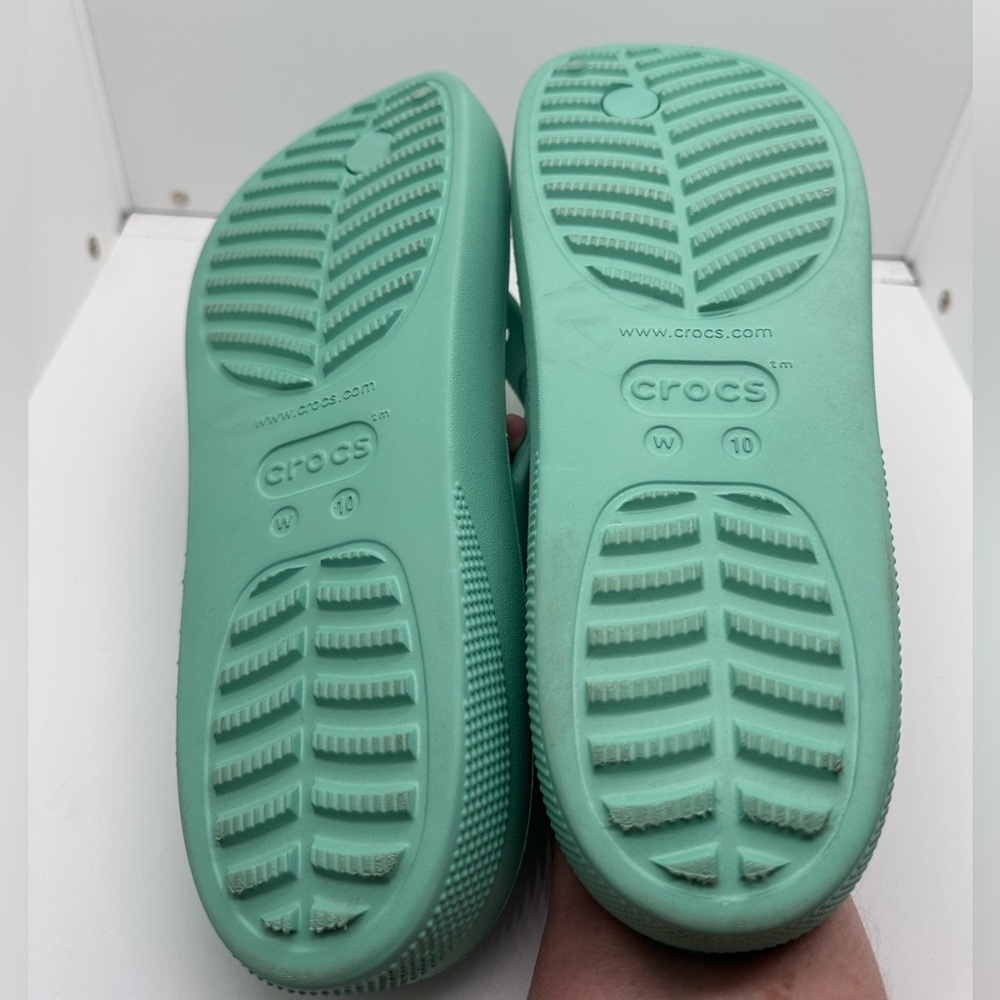 Crocs Classic Platform Flip Flop Sandals Jade Stone Size W10 - Picture 8 of 9